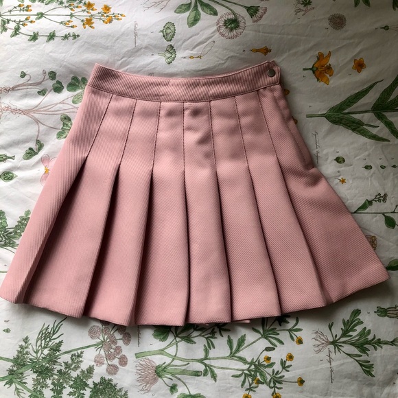 H&M Pink High Waist Pleated Skirt - Picture 1 of 5
